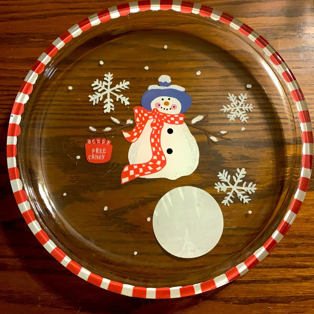 Hallmark Snowman plate with free candy sign, snowflakes & red trim. Festive!